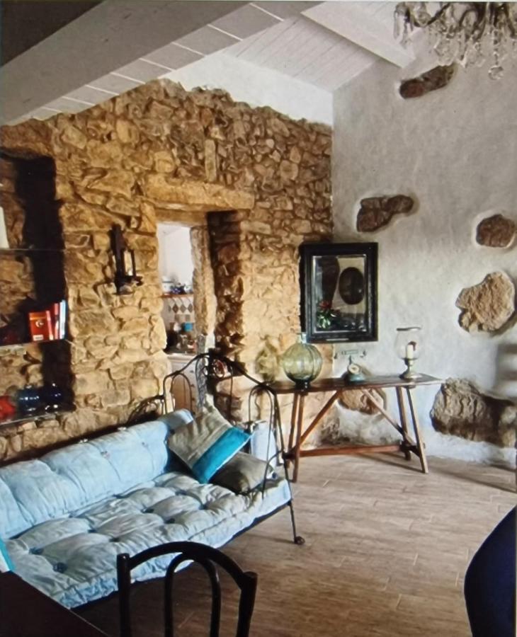 Villa Rifugio Monte Pino à Telti Extérieur photo