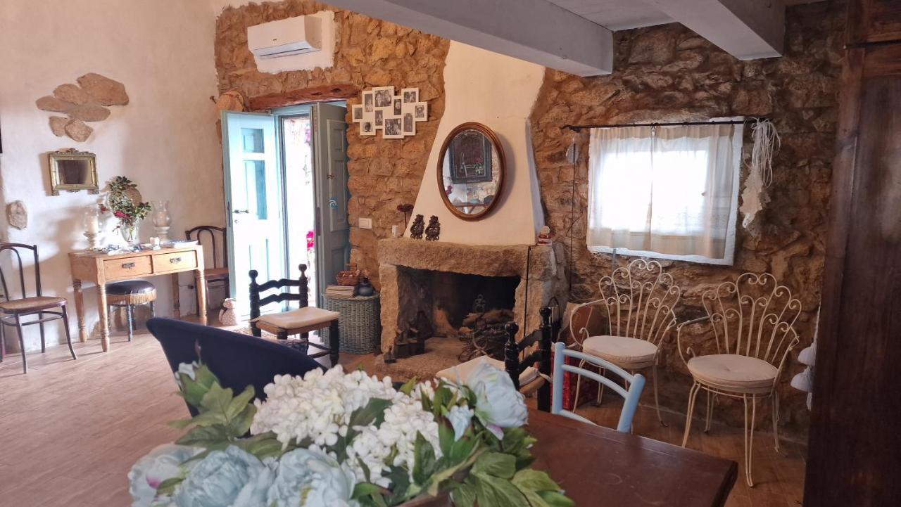 Villa Rifugio Monte Pino à Telti Extérieur photo